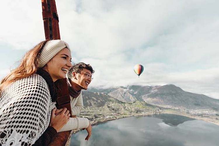 Nadine Berencana Bulan Madu di Selandia Baru