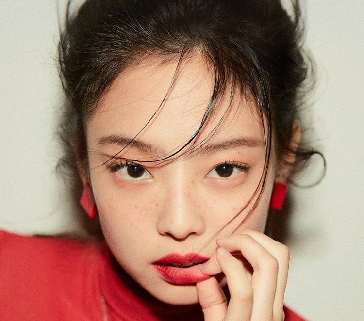 Jennie BlackPink Rilis "Solo", Fans Bahagia Sekaligus Khawatir