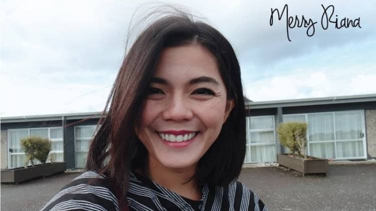 Yok Apresiasi! UKM Protokoler Universitas Jambi Adakan Seminar Bersama Merry Riana