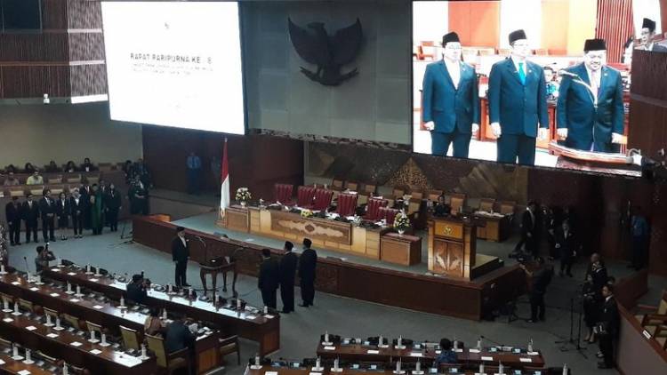 Bamsoet Lantik Anggota DPR PAW Eddy Kuntadi Gantikan Eni Saragih