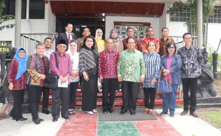 Kunker ke Papua Nugini, Ihsan Yunus: Indonesia Harus Jalin Kerjasama yang Lebih Strategis 