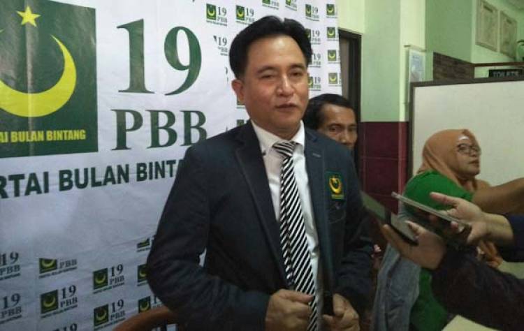 Tanggapi Prabowo, Yusril: Mau Sumpah Pocong Nggak? 