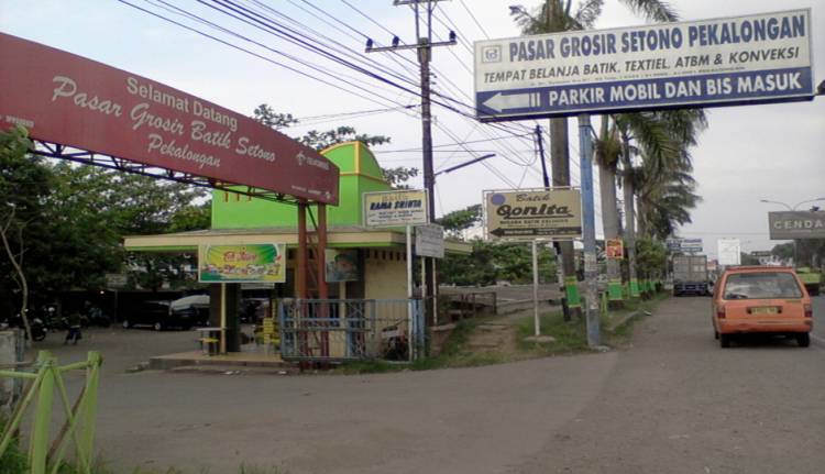 Penjualan Batik di Grosir Setono Pekalongan Anjlok 