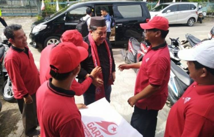 Fahri Sebut Ibu-ibu Nonton TV Ada Pemimpin Berpidato, Dipindahkan ke Sinetron 