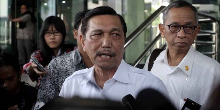 31 Pekerja Tewas Ditembak di Papua, Luhut: Tidak Elok! 