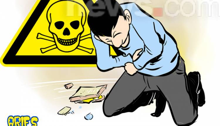 Puluhan Buruh Pabrik Pengepakan Udang Situbondo Keracunan