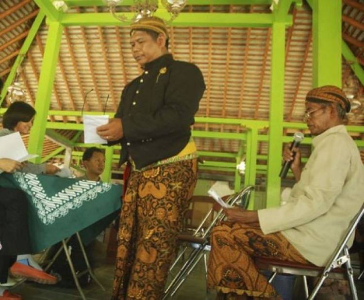 Suryo Ndadari Mengaku Dana Istimewa  Belum Dirasakan Pemerintah Desa