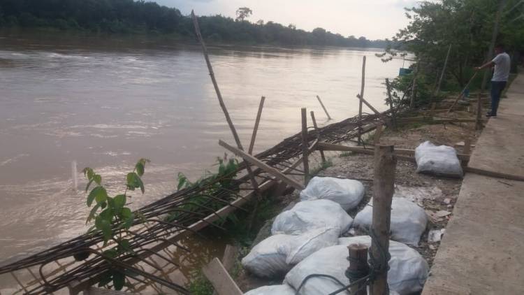 Turap Rp 840 Juta Mandiangin Seberang Terancam Tak Kelar