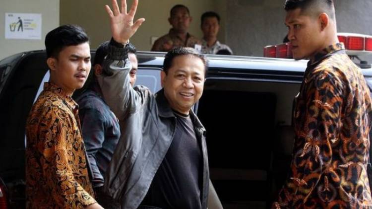 Terkekeh, Setnov Ngaku Tak Pernah Ditawari Bilik "Asmara" Lapas Sukamiskin