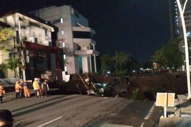 Jalan Amblas Delapan Meter, Ini Tanggapan Wawako Surabaya