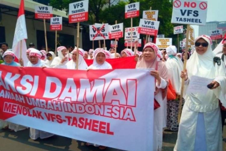 Travel Umroh Protes Kebijakan Rekam Biometrik Umrah