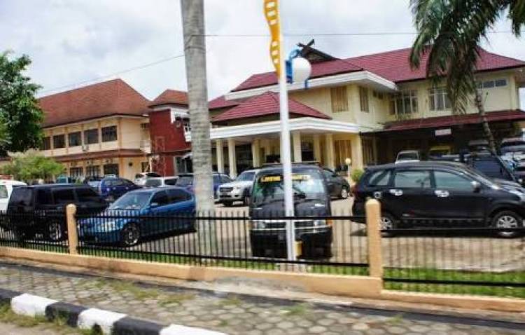 Terkait Uang Jaga TKS RSUD Belum Dibayar, Dirut dan Kadis Saling Pimpong Jawaban!