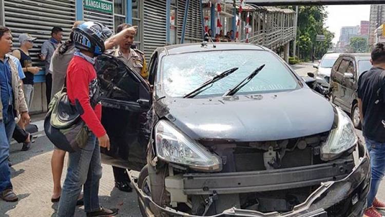 Koplak! Pengemudi Mobil Ugal-Ugalan Nyaris Nabrak Kader HMI