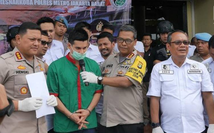 Polisi Dalami Artis Steve Terkait Sindikat Internasional