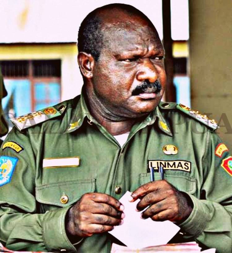 Bupati Nduga Dukung TNI Dan Polri Kejar Teroris KKB