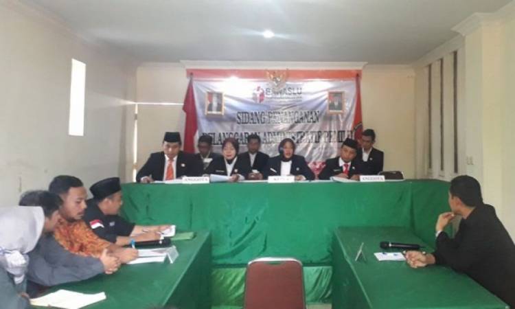 Bawaslu Sita Mobil Dinas Waka DPRD Gunung Kidul