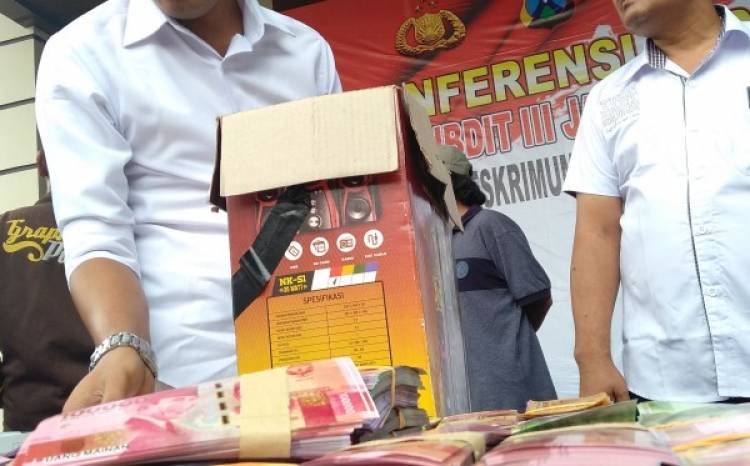 Polres Dumai Sita Setengah Miliar Rupiah Palsu