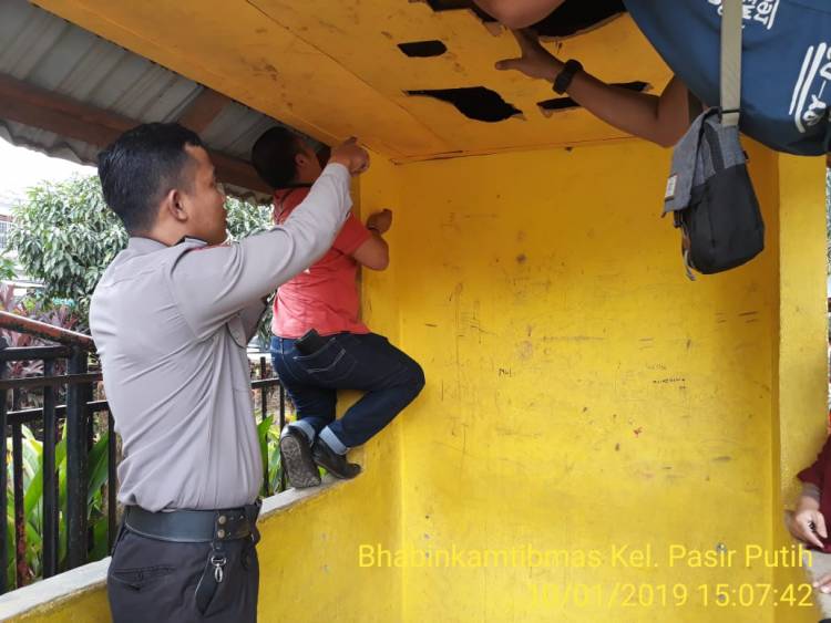 Alamak! Asyik Main Siswa SD di Bungo Temukan Sabu