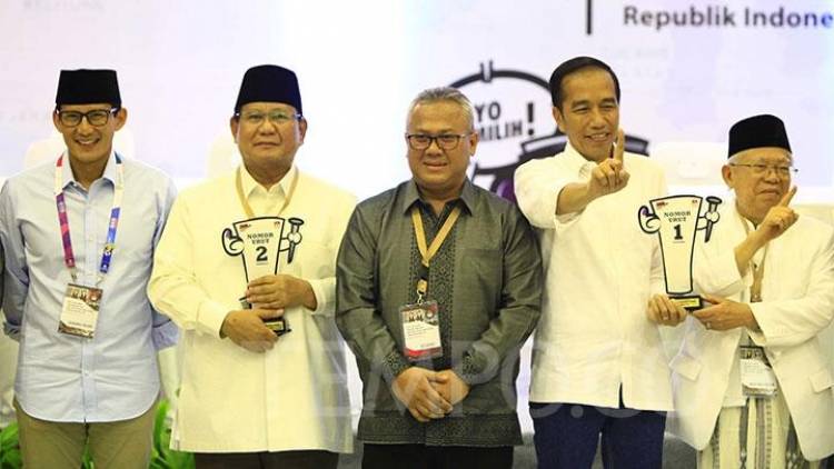 MENANTI DEBAT UNTUK RAKYAT