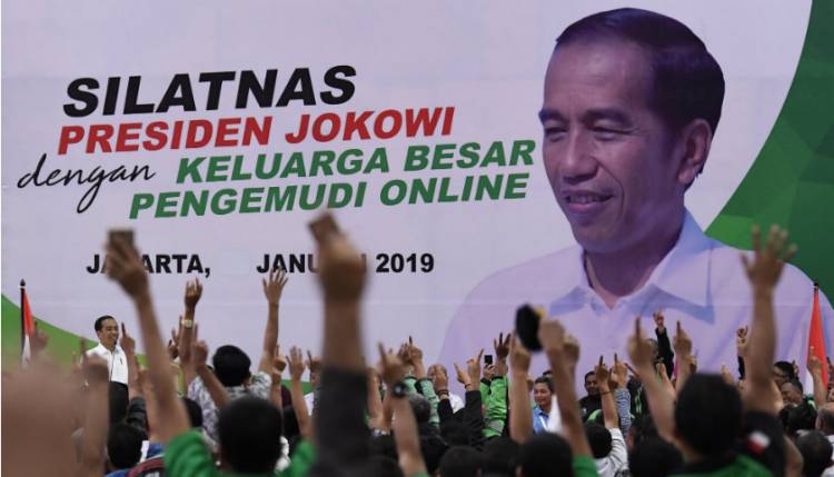 Presiden:  Disitu Senang, di Sini Senang, Semuanya Senang, yang Paling Penting Itu, Iya Tidak?