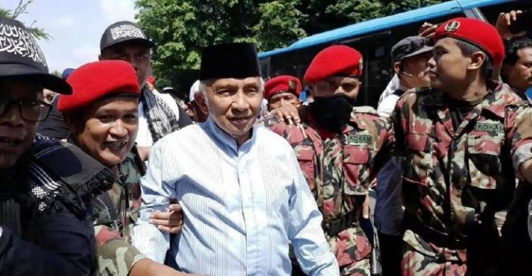 Meski Terlambat, Tiba di Tablig PA 212 Amien Rais Diburu Peserta untuk Selfie