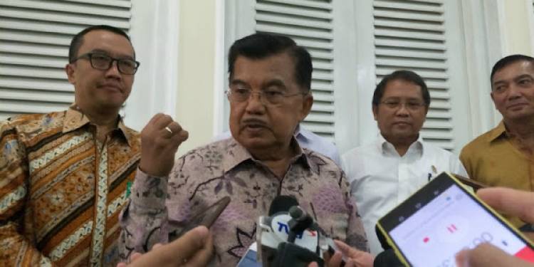 JK Ingatkan Dukungan Politis Alumni Jangan Atasnamakan Kampus