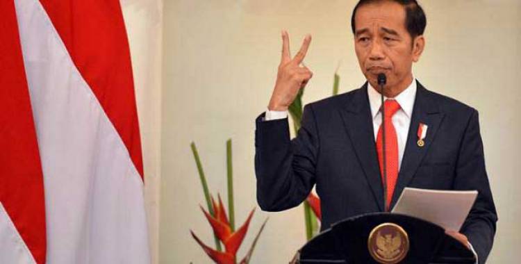 ICW Sebut Bicara Korupsi, Jokowi Miliki Beban Lebih Besar Daripada Prabowo