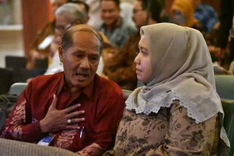 Usai Dibedah, Bupati Muarojambi Serahkan Kunci 