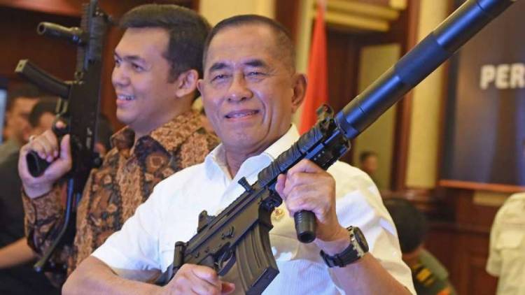 Dikutip Capres Prabowo, Menhan Balik Klaim Indonesia Bertahan 1000 Tahun Saat Perang