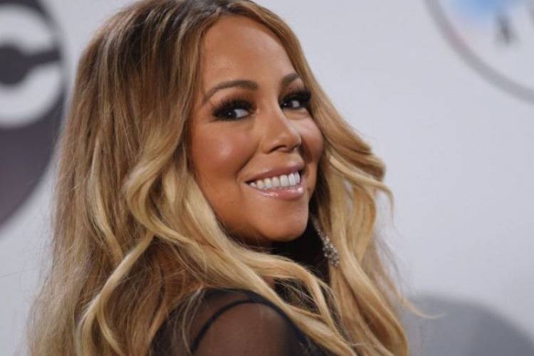 Mantan Asisten Pun Digugat Mariah Carey