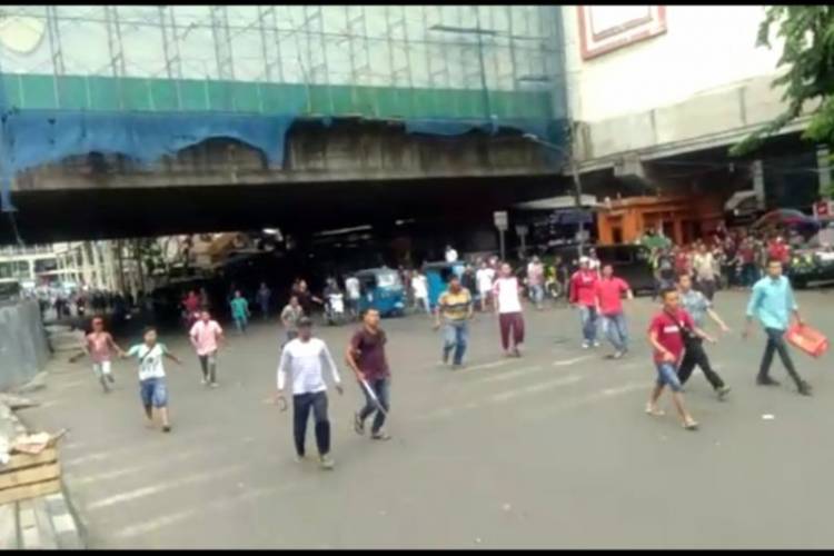 Polisi Tangkap Tiga Provokator PKL Tanah Abang