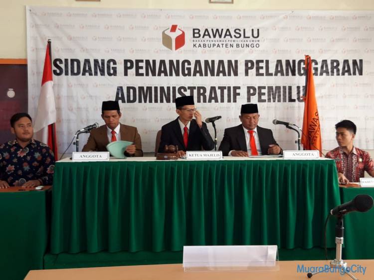 Bawaslu Bungo  Sidangkan Caleg Diduga Rangkap Jabatan Perangkat Desa