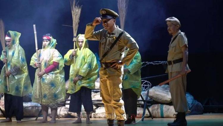 Ternyata Kapolrestabes Surabaya Heboh Bermain Ludruk