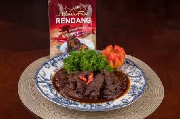 Dr Asnur Bahar Buka Warung Padang "Rendang And Co" di AS