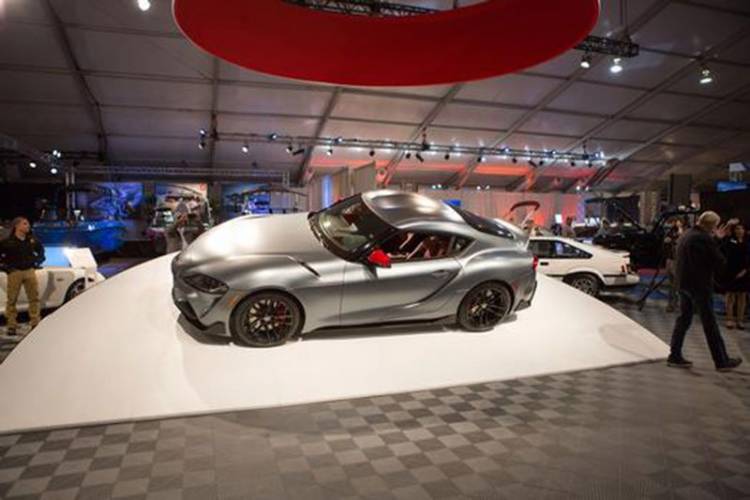 Toyota Supra 2020 Buatan Pertama Laku Terjual Rp29,8 Miliar