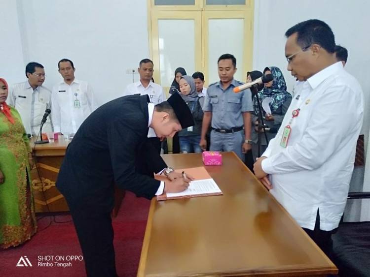 Sekda Bungo Lantik Empat Pejabat Baru