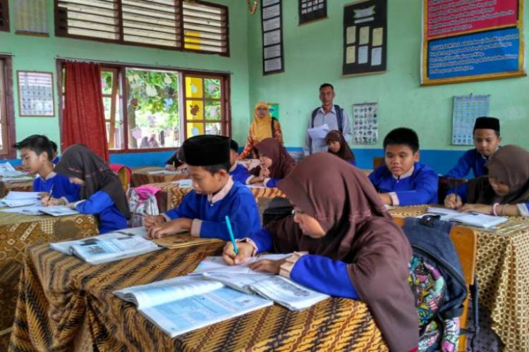 Ganti Meubeler Sekolah, Disdikbud Batanghari Butuh 8 Tahun