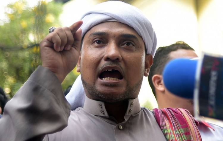 Novel: Saya Merasa Dibohongi Yusril Bertubi-tubi