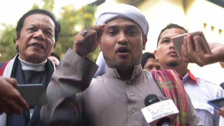 Novel: Yusril Khianati Habib Rizieq, Dulu Ajak FPI ke PBB