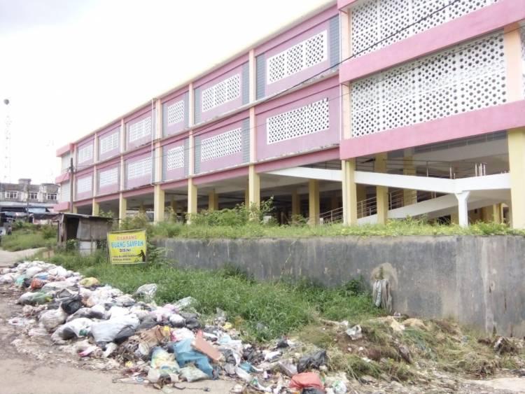 Habiskan Miliaran Rupiah, Gedung Pasar Modern Singkut Terbengkalai