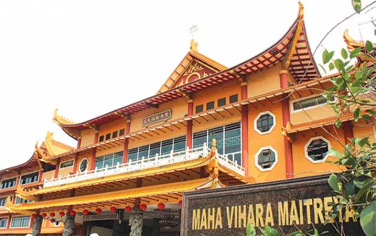 Pandita Maitri: Songsong Masa Depan dengan Optimistis