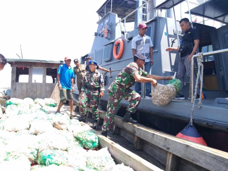 Lanal Dumai Tangap Kapal Muatan 9 Ton Bawang Ilegal