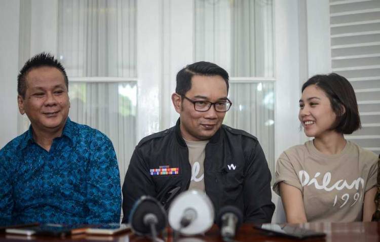 Terinspirasi dari Film, Gubernur Ridwan Kamil Mau Buat Taman Dilan