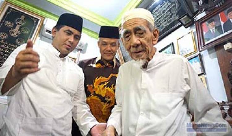 Soal Fadli Zon, Kata Anak Mbah Moen: Jangan Main Api lah