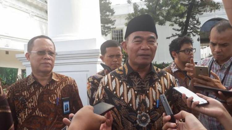 Buntut Murid Tantang Guru, Mendikbud: Saya Dibully di Medsos