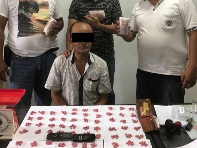 Bawa Ribuan Ekstasi, Pria Asal Medan Ini Dibekuk Tim Ditnarkoba Polda Jambi