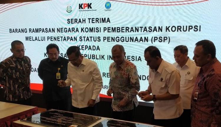 KPK Serahkan 3 Barang Rampasan Rp 110 M ke BNN dan Kejagung