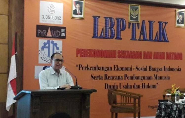 Alwi: Fitnah! Jokowi Menang Kawin Sejenis Sah