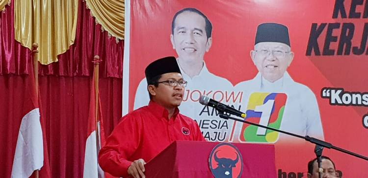 Caleg PDIP Ini Tuding Puisi Neno Warisman Mirip Kaum Khawarij Masa Lalu