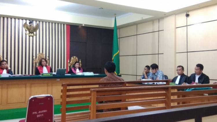 Saksi Sebut Terdakwa Cairkan Uang 15 Debitur Fiktif Rugikan Negara Rp2,4 Miliar